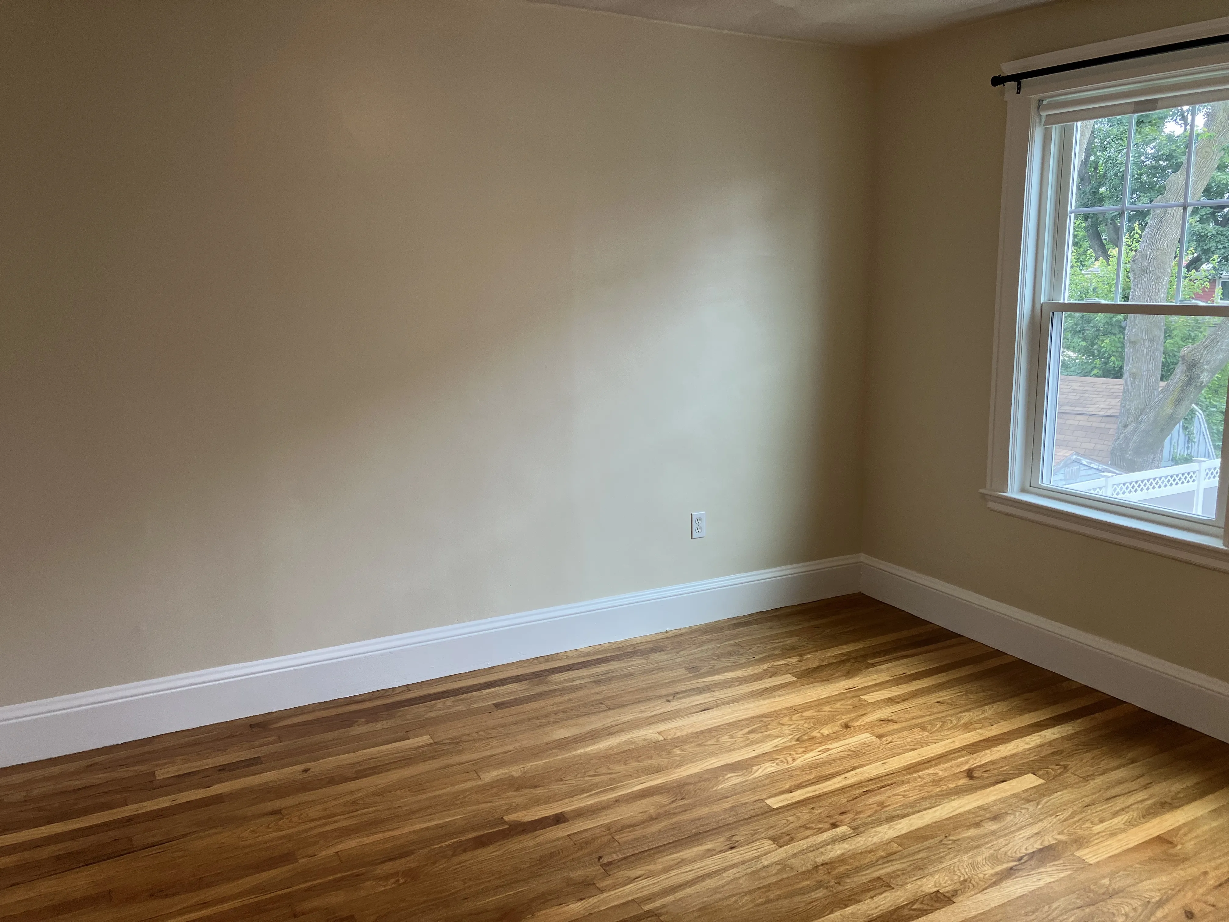 137 Fayerweather St, West Cambridge