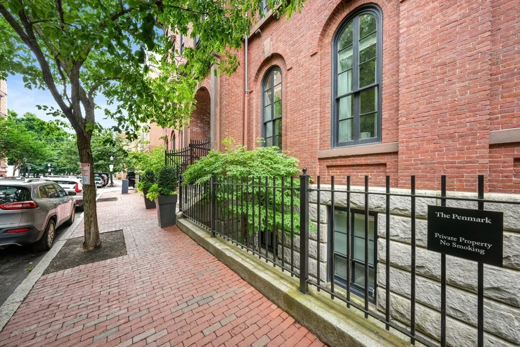 21 Father Francis Gilday, South End