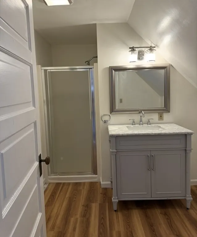 600 Washington St, Wellesley