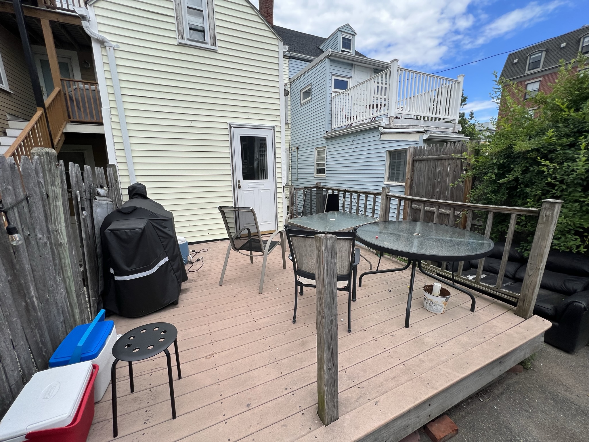 221 West 2nd St, South Boston