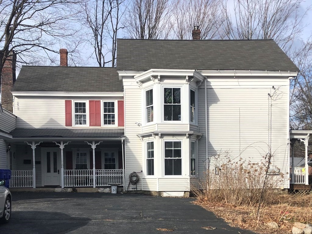 44 Hayden Rowe, Hopkinton