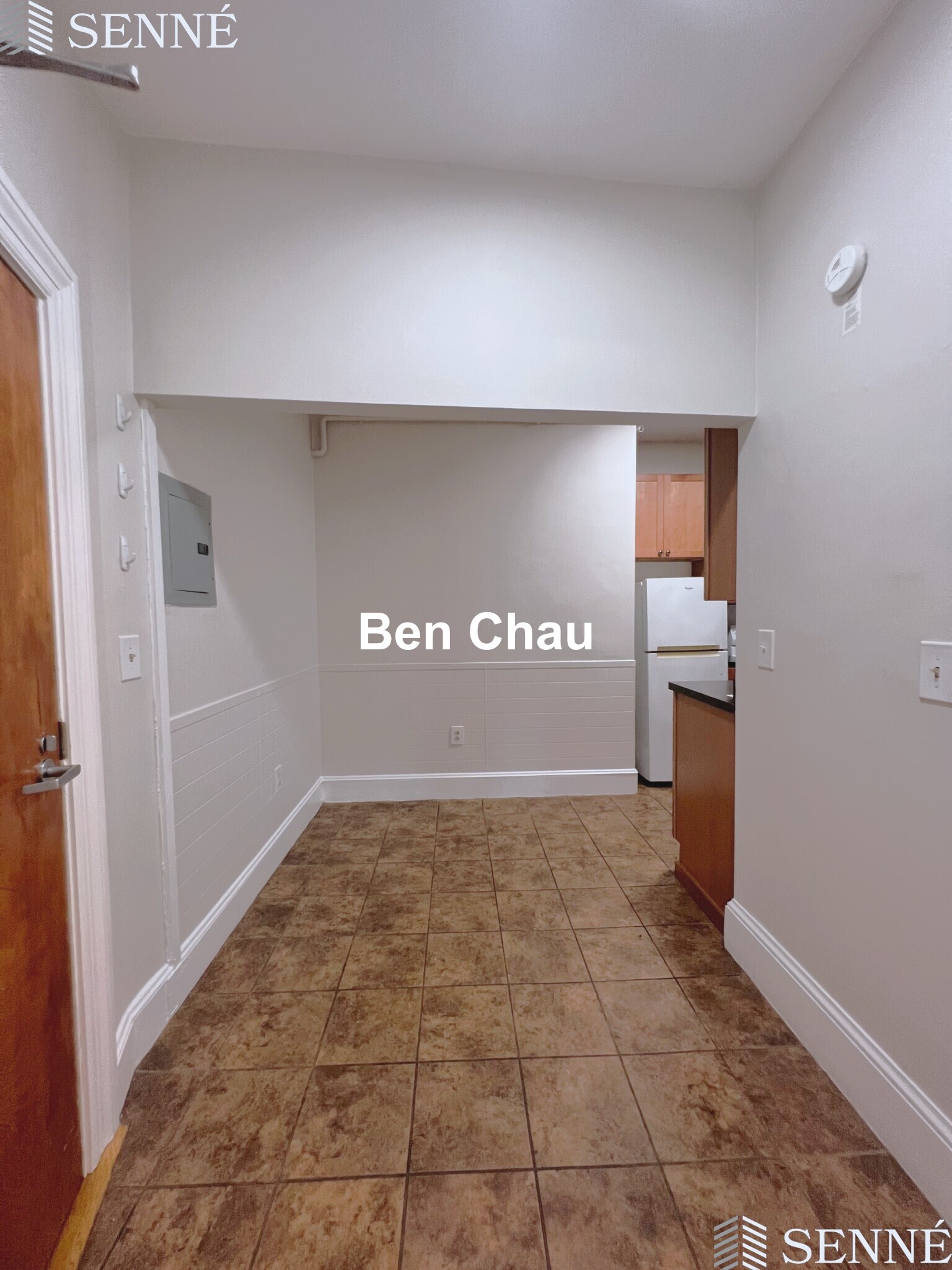 1039 Massachusetts Ave, Harvard Square