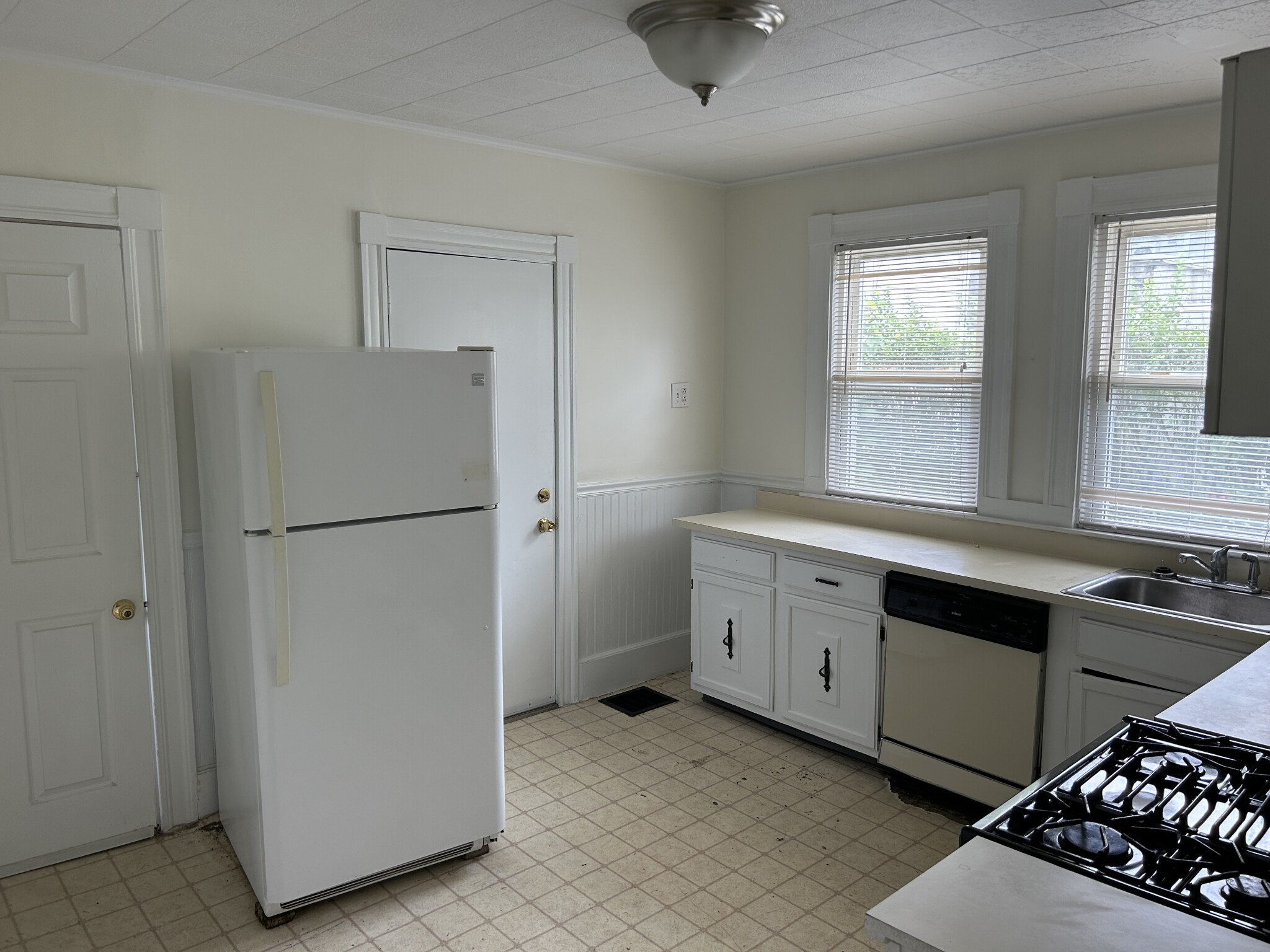 27R Albion St, Powder House Square