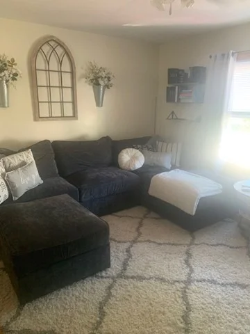 29 Roosevelt Ave, Leominster