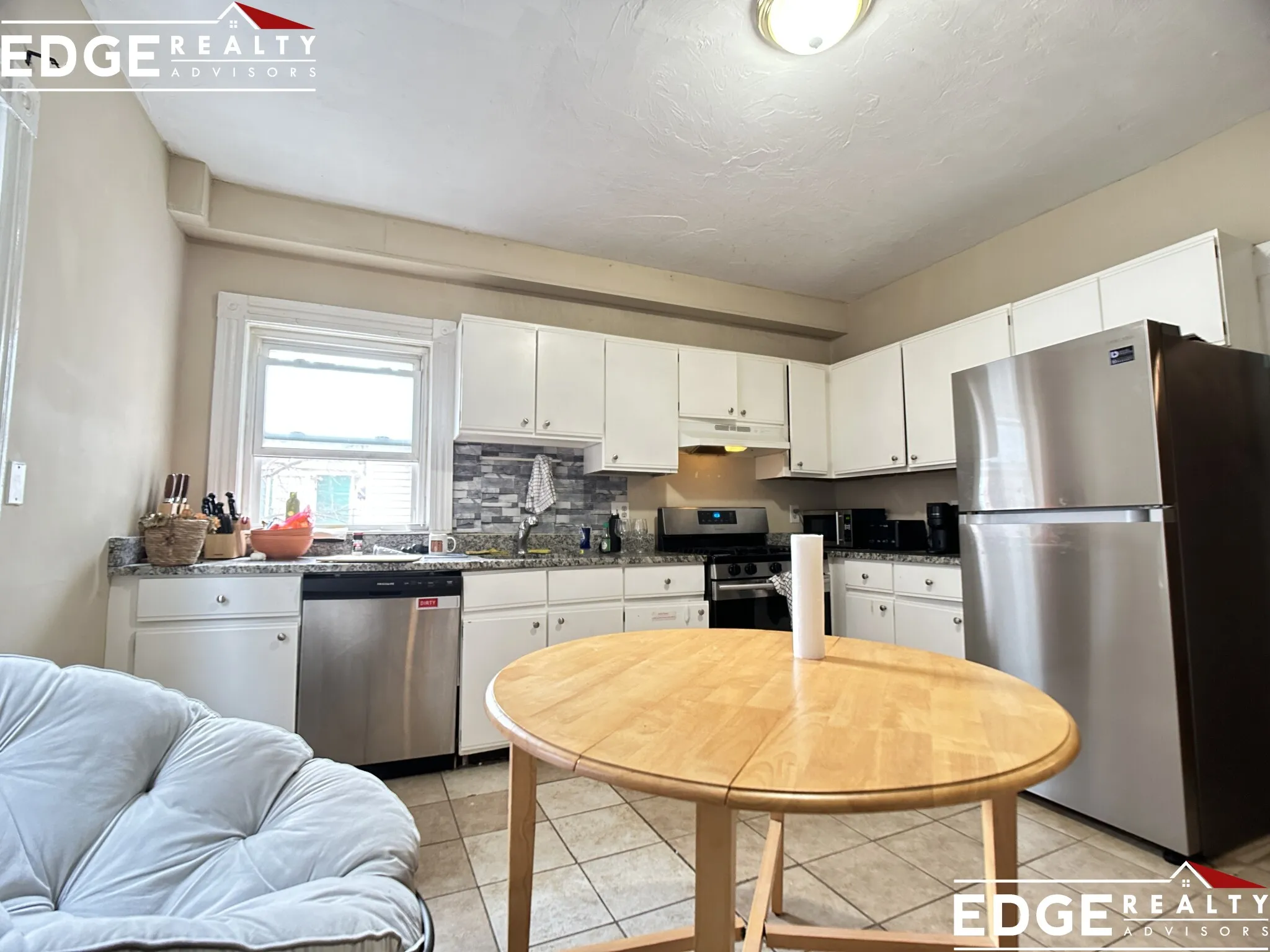 43 Pratt St, Allston