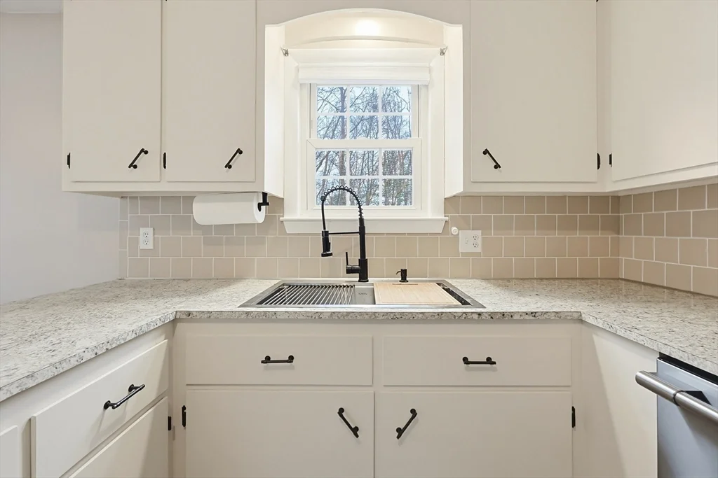 110 Oswego, South Bellingham