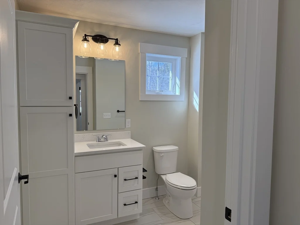 480 Wareham St, Middleboro