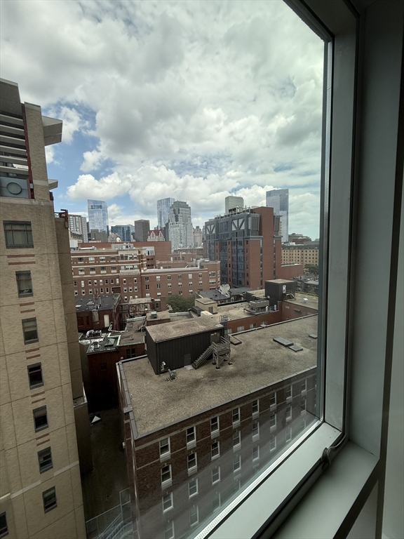 1 Nassau St, Chinatown