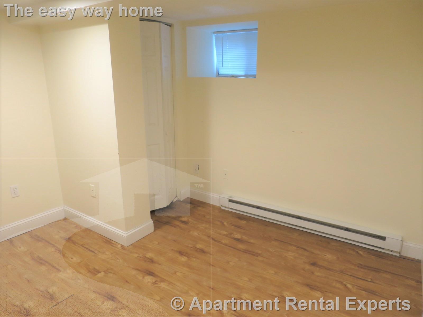 14 Garrison Ave, Teele Square