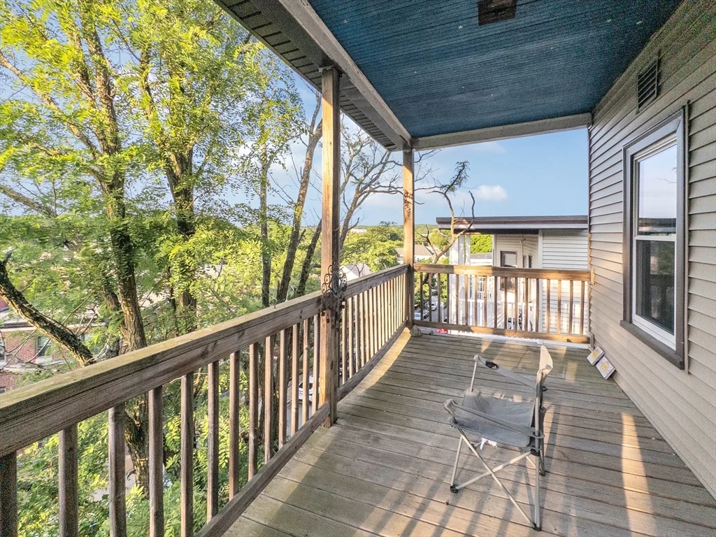 26 St Rose St, Jamaica Plain