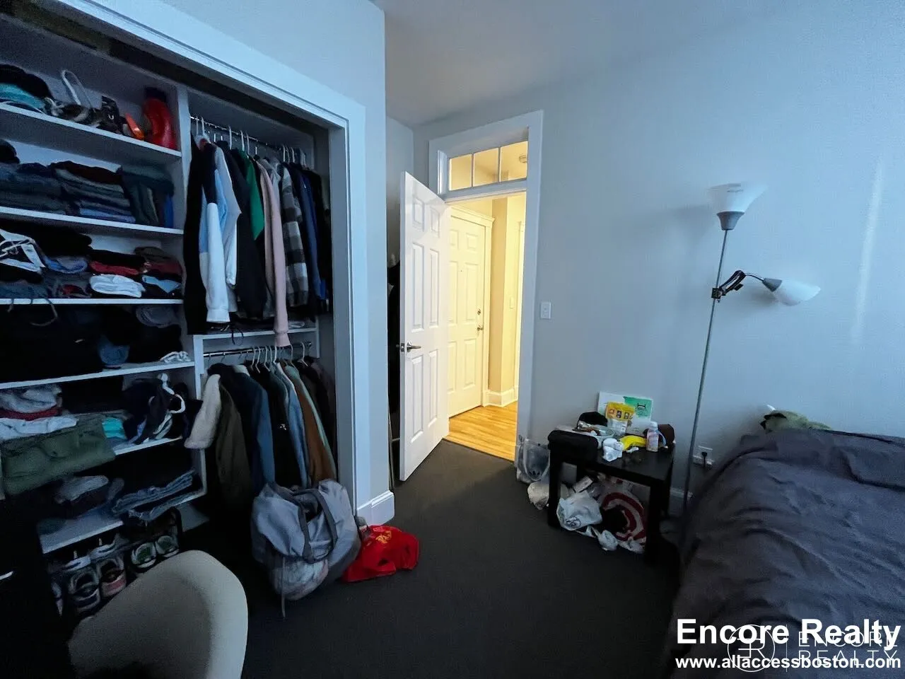 833 Beacon St, Fenway