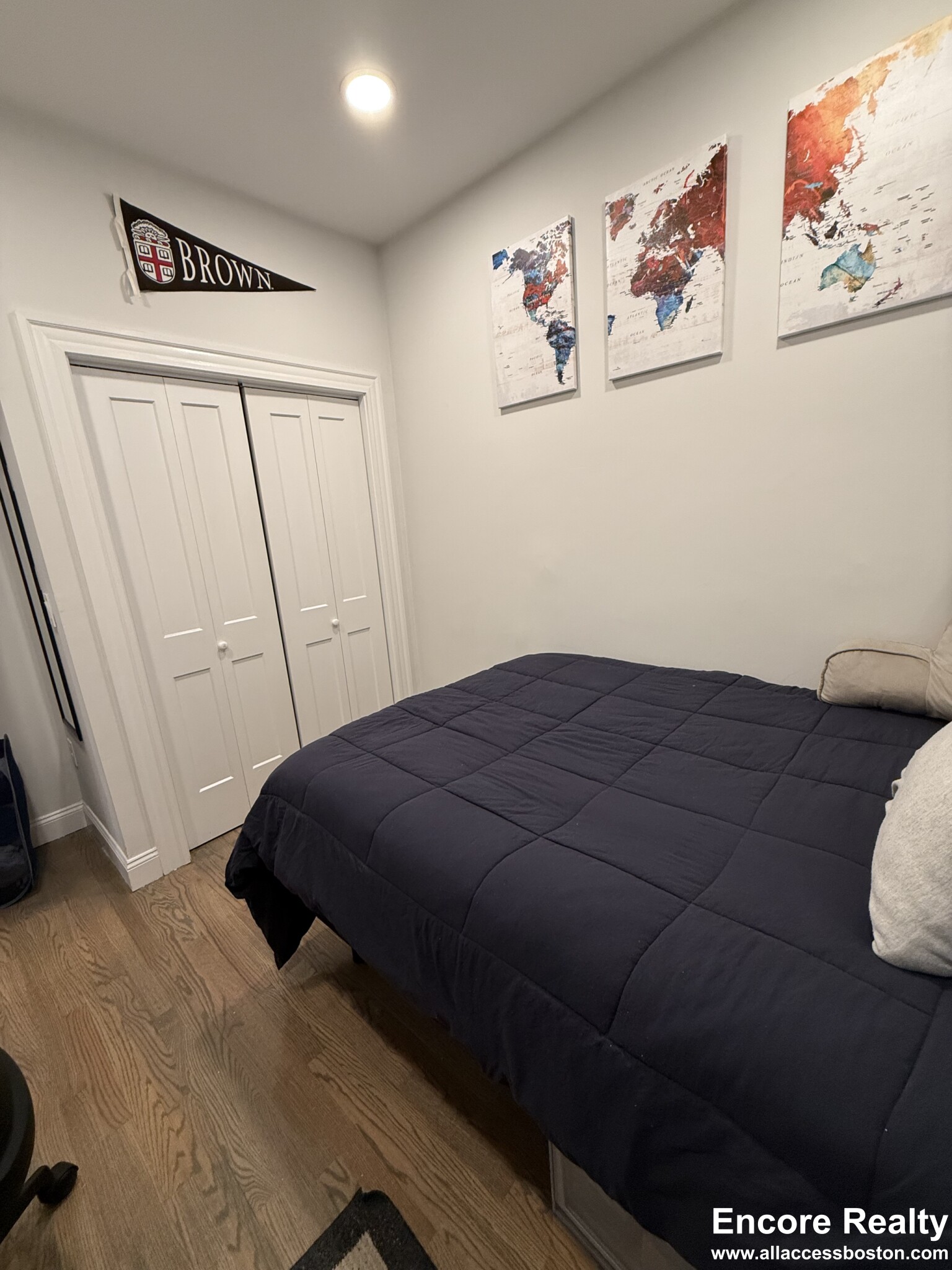 28 Queensberry St, Fenway