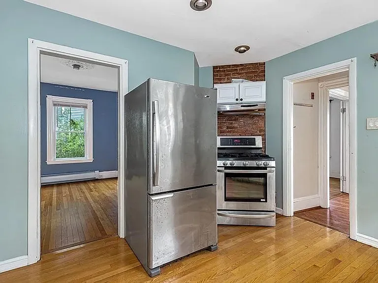 4 bed, 1.5 bath apartment for rent at 14 Eldora St Unit 14, Mission Hill — photo 5 of 17