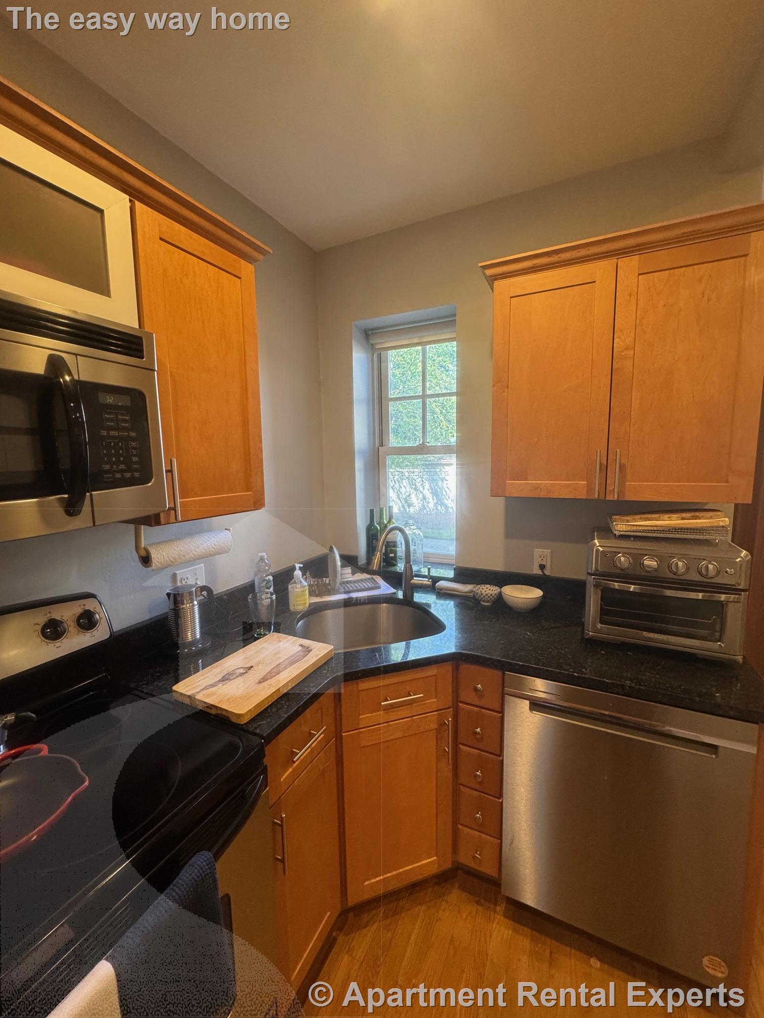 55 Magazine St, Cambridgeport