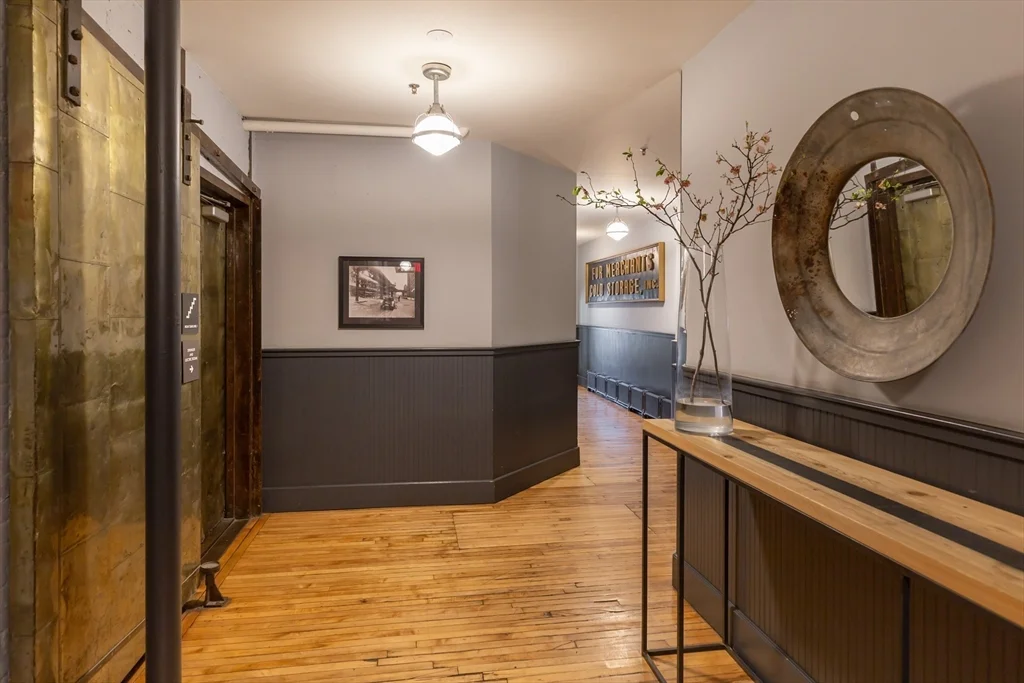 717 Atlantic Ave, Leather District