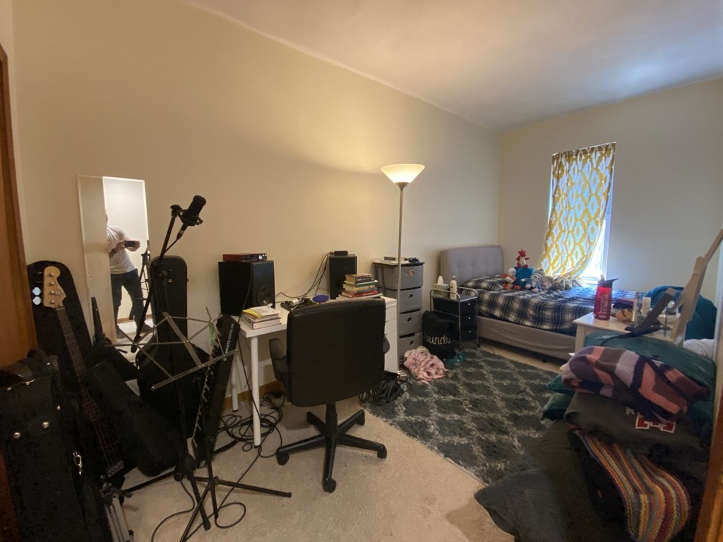 52 Gainsborough St, Fenway