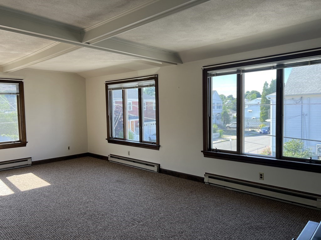 28 Wellesley St, Tufts University