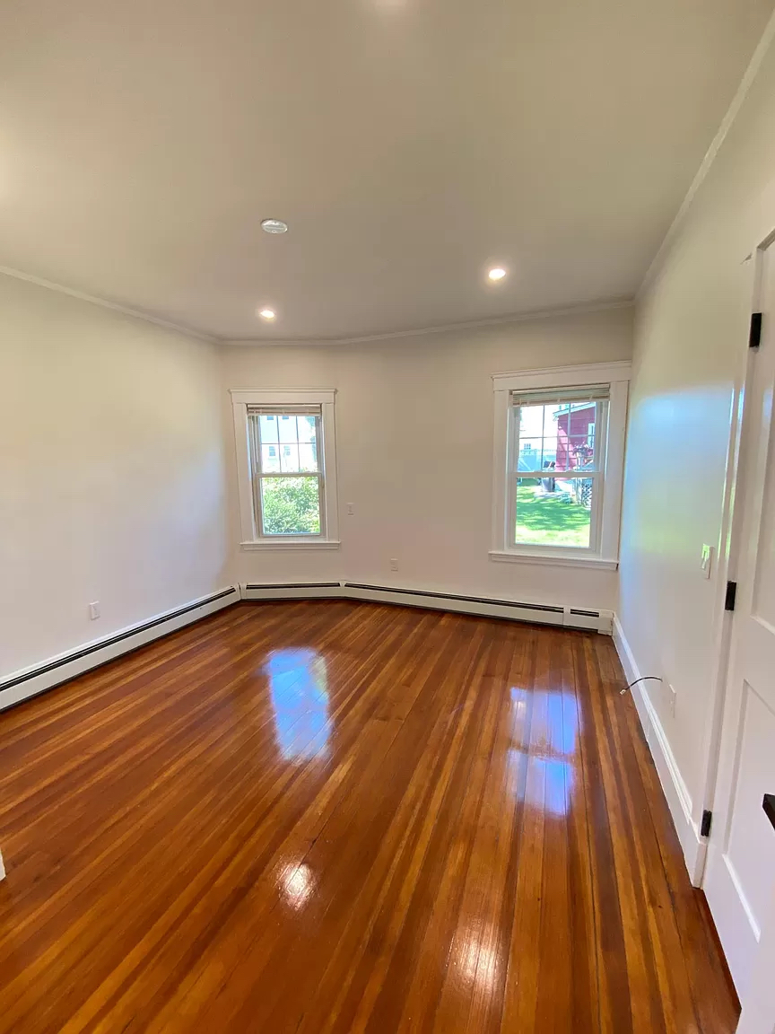 2 bed, 1 bath apartment for rent at 126 Winsor Ave Unit 1, Watertown — photo 10 of 12