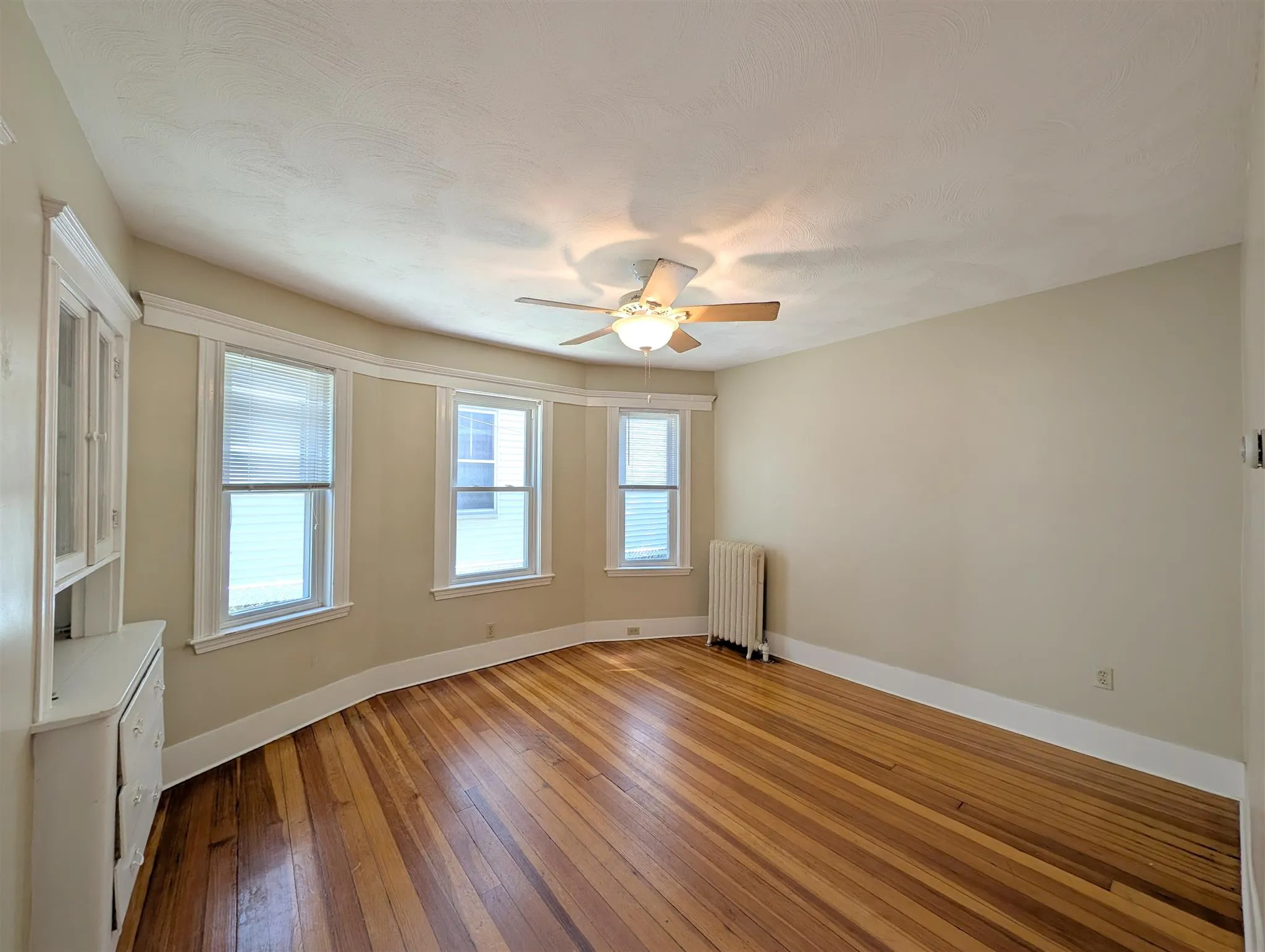 79 Conwell Ave, Teele Square