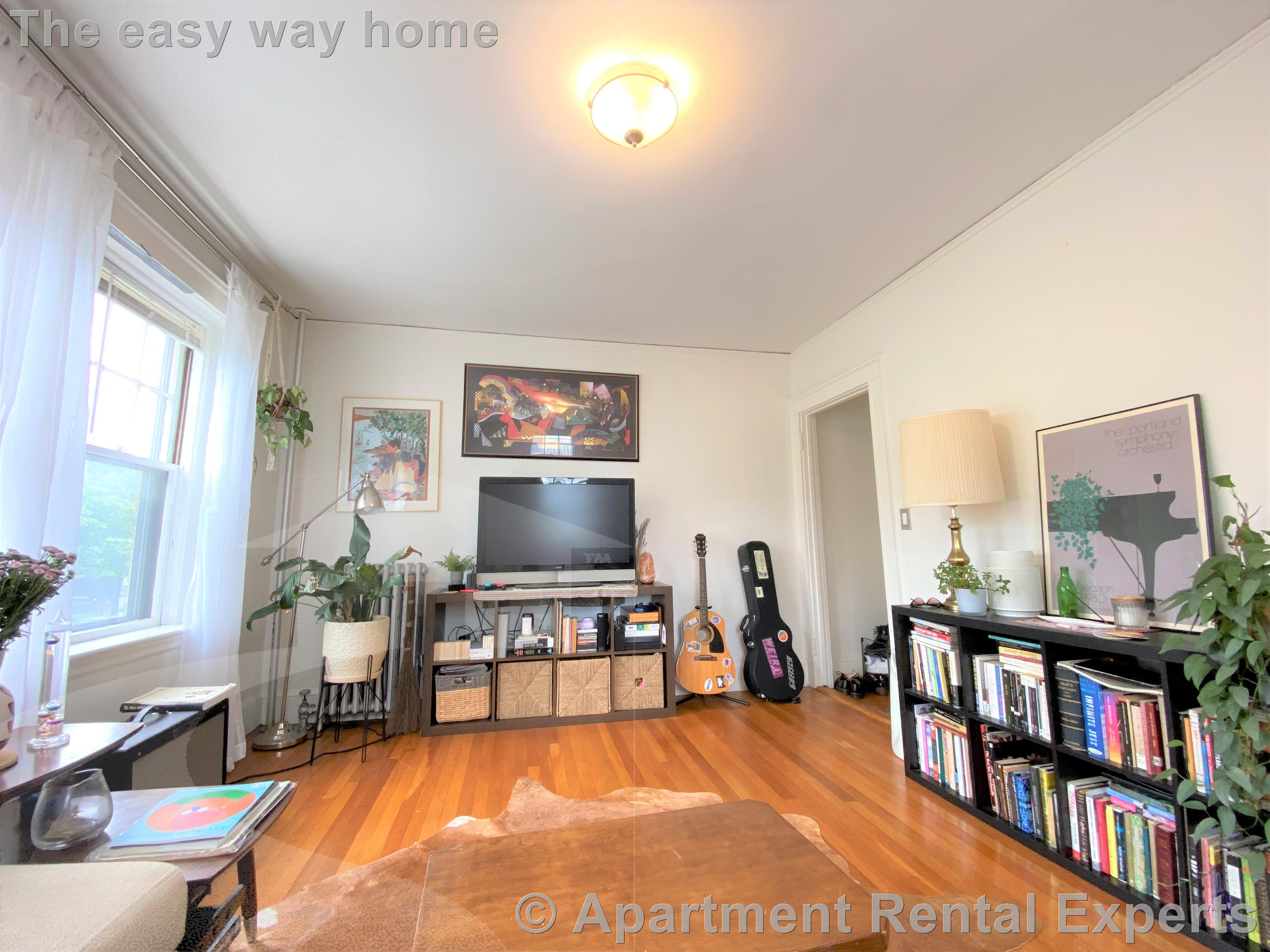 168 Norfolk St, Central Square