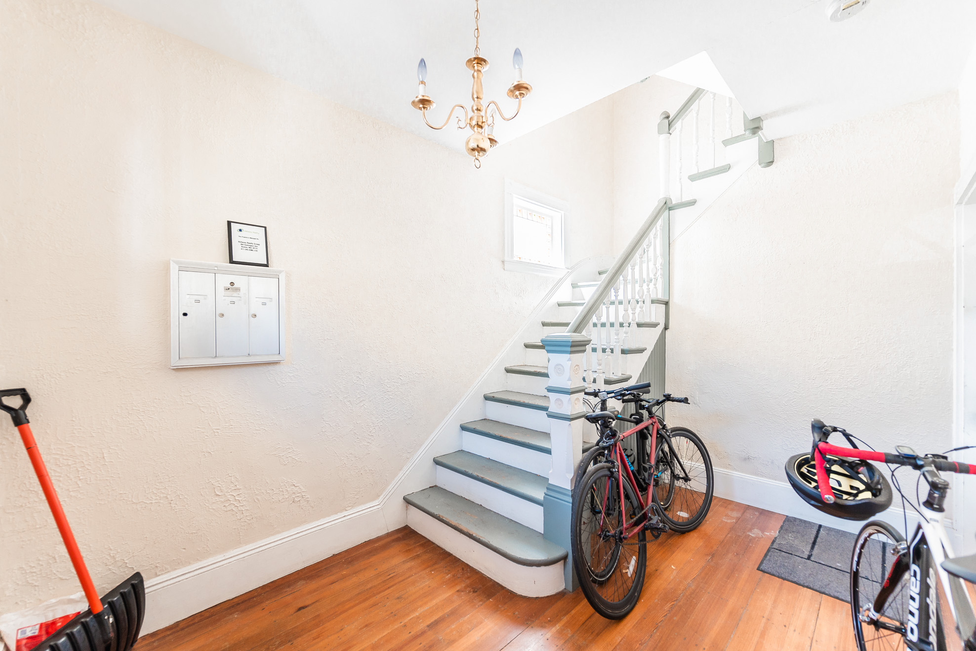 47 Cornwall St, Jamaica Plain