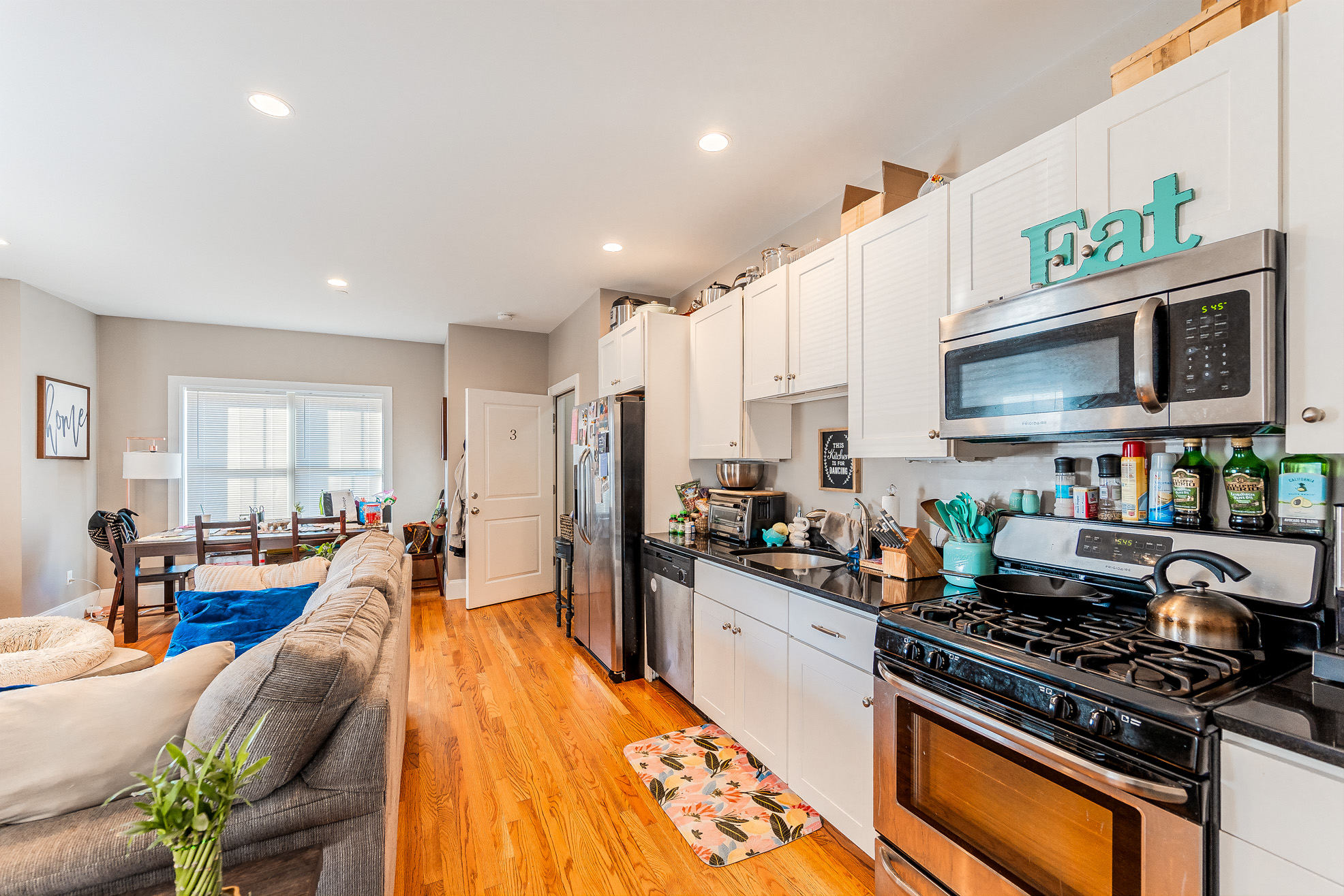 341 Gallivan Boulevard, Cedar Grove