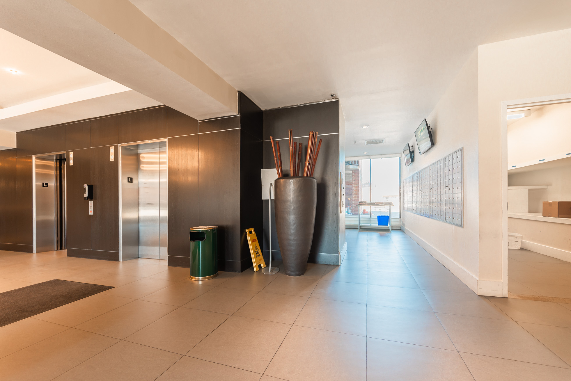 15 North Beacon St, Allston