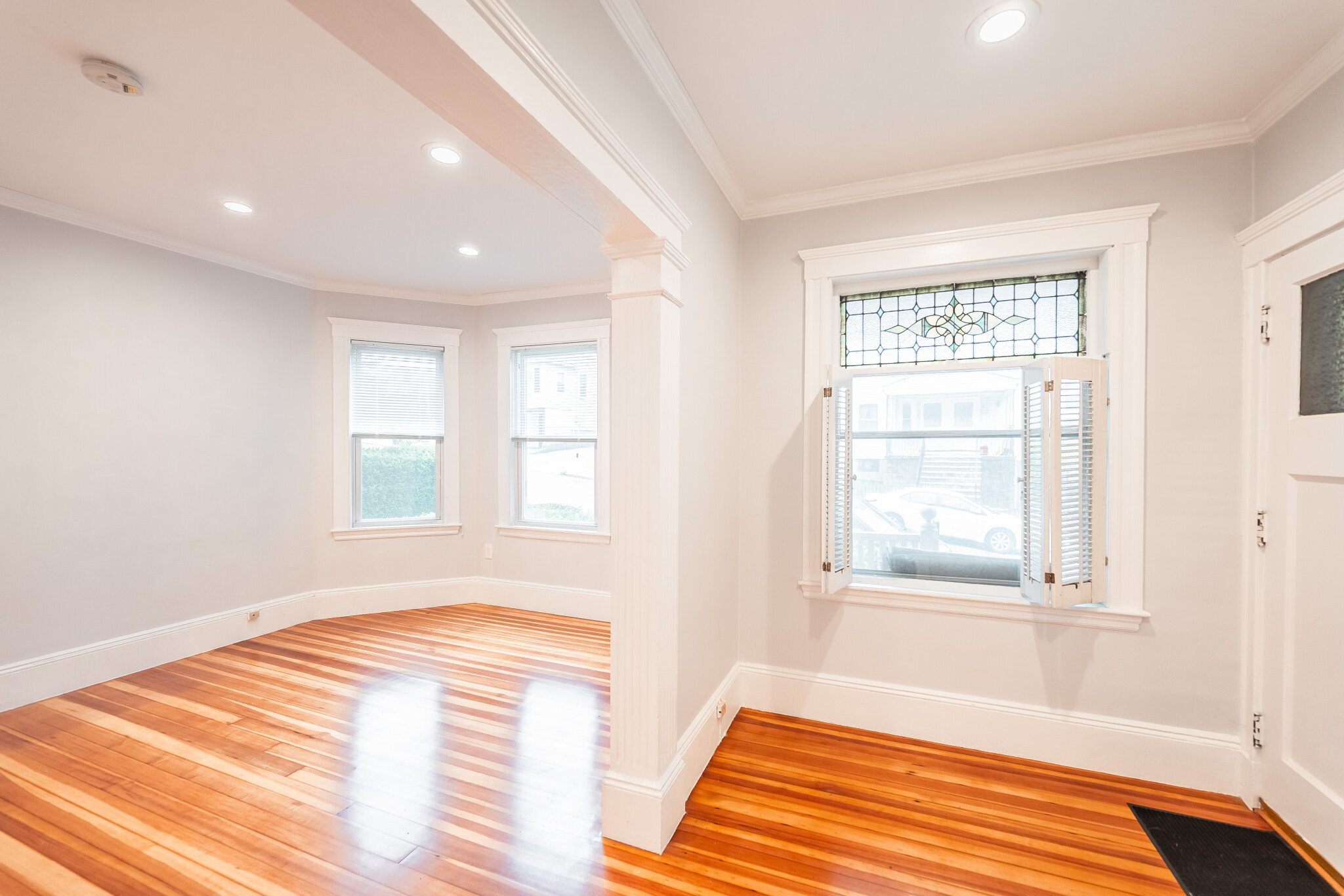4 bed, 2 bath apartment for rent at 11 Atkins St Unit 1, Brighton — photo 7 of 10