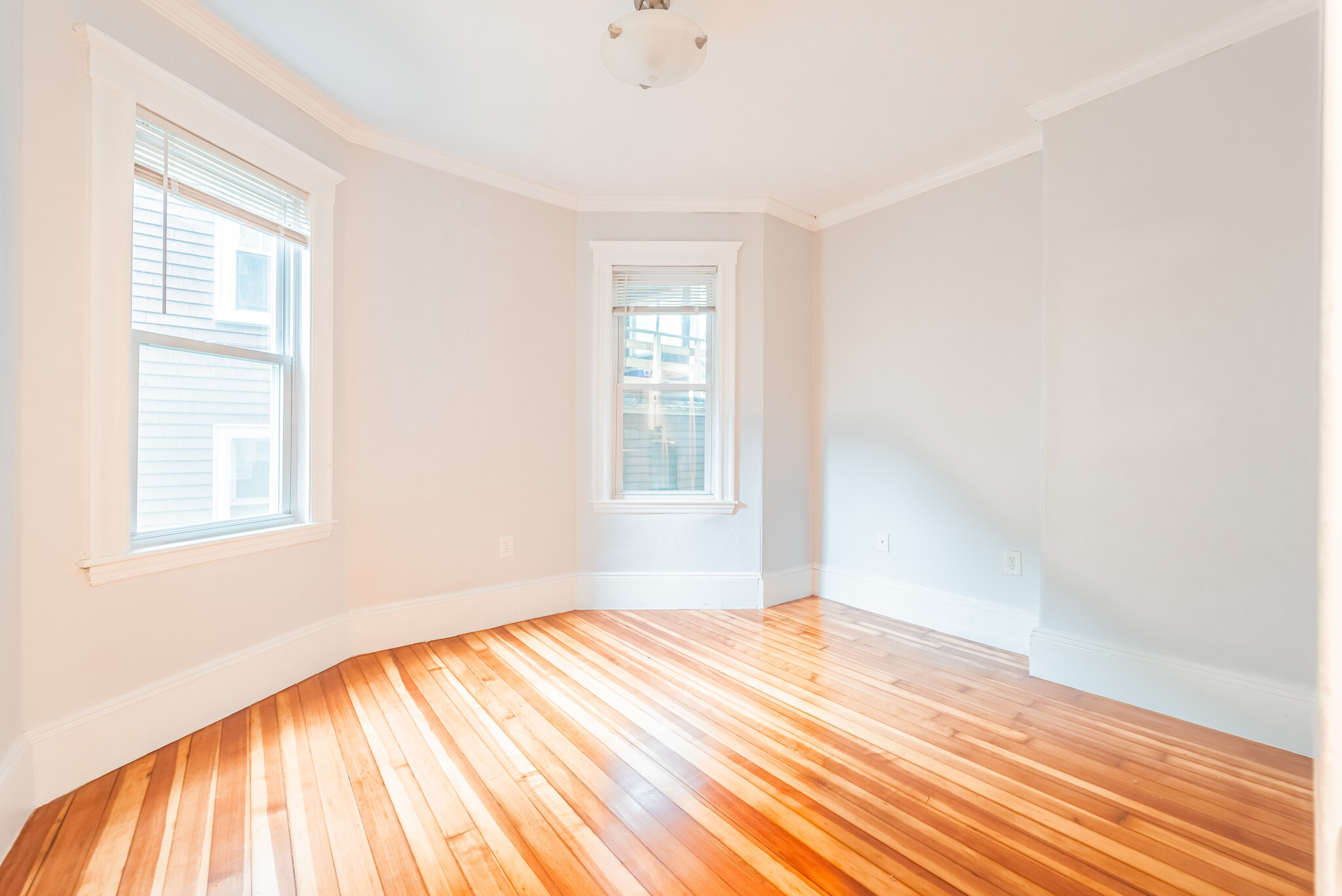 4 bed, 2 bath apartment for rent at 11 Atkins St Unit 1, Brighton — photo 3 of 10