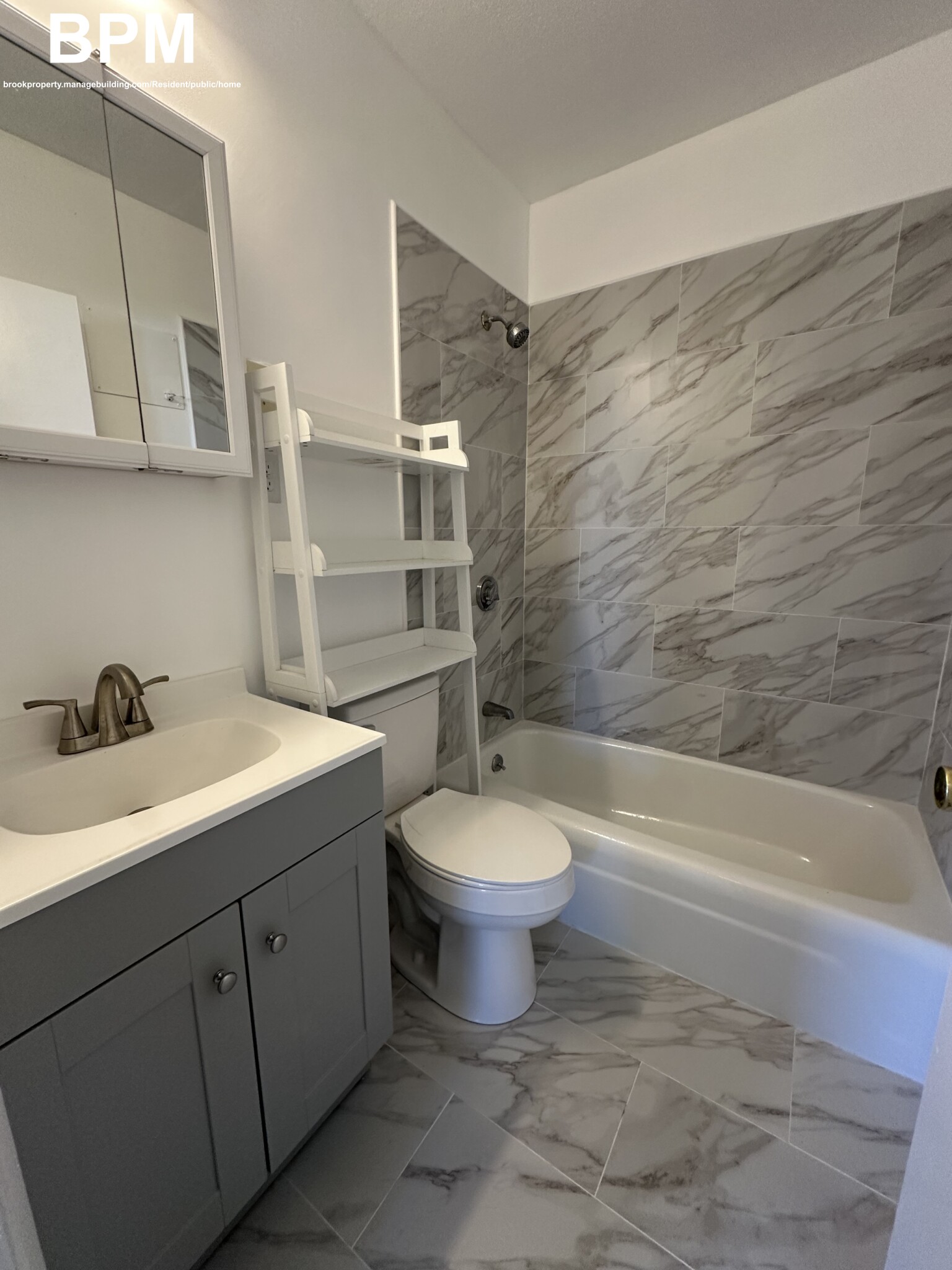 256 Parker Hill Ave, Mission Hill