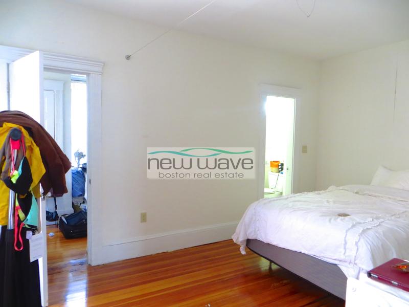 41 Joy St, Beacon Hill