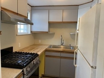 5 Eliot Rd, Needham Heights