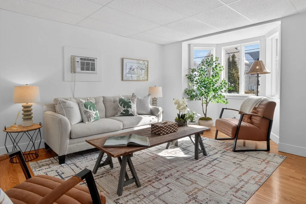 41 Prescott St, Everett