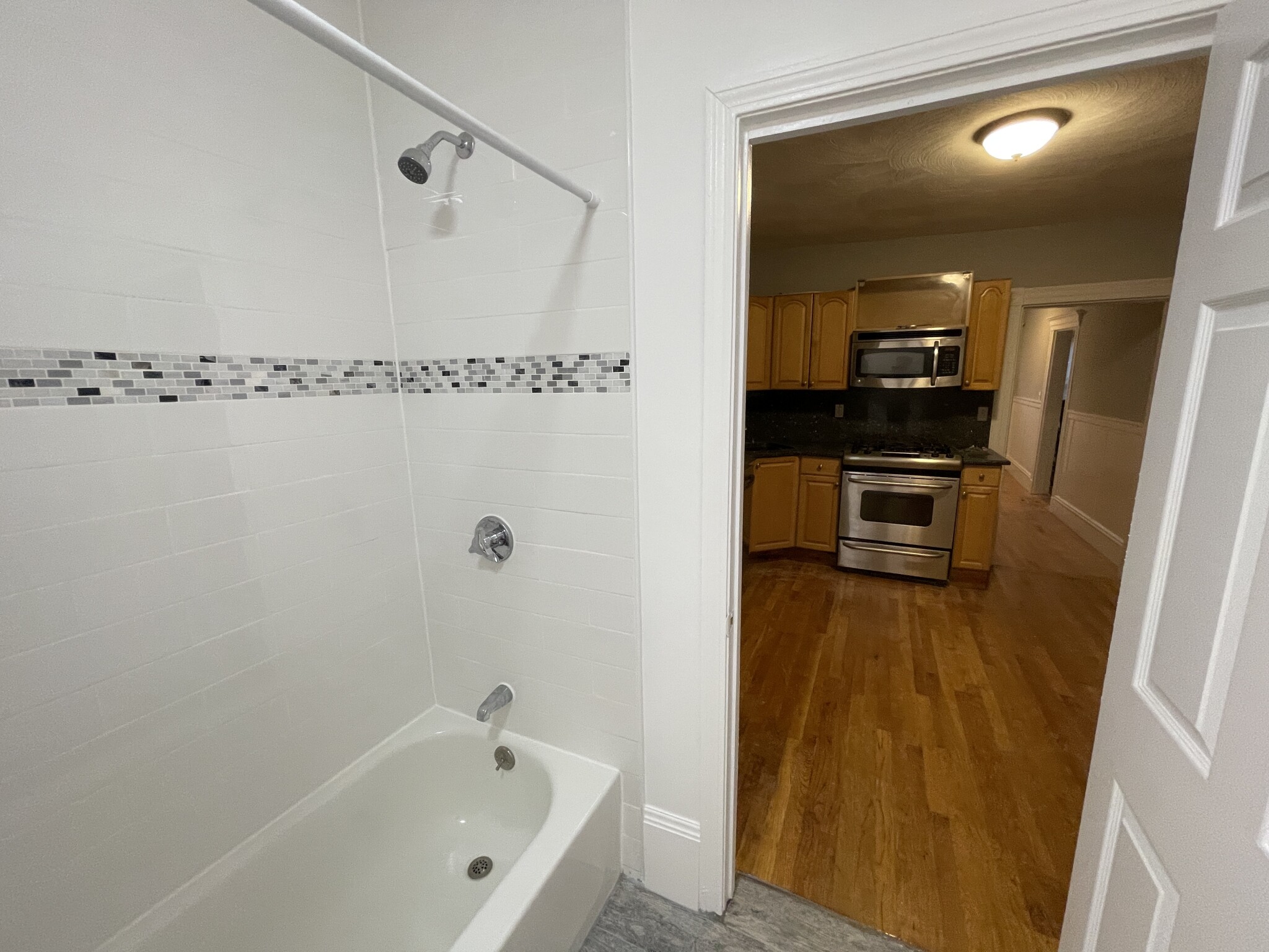 35 Cameron Ave, Teele Square