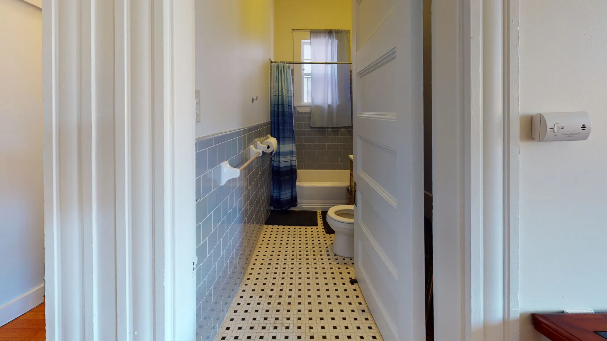 591 Beacon St, Fenway