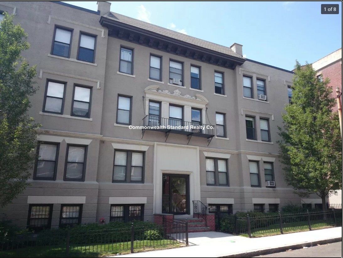 4 Park Vale Ave, Allston