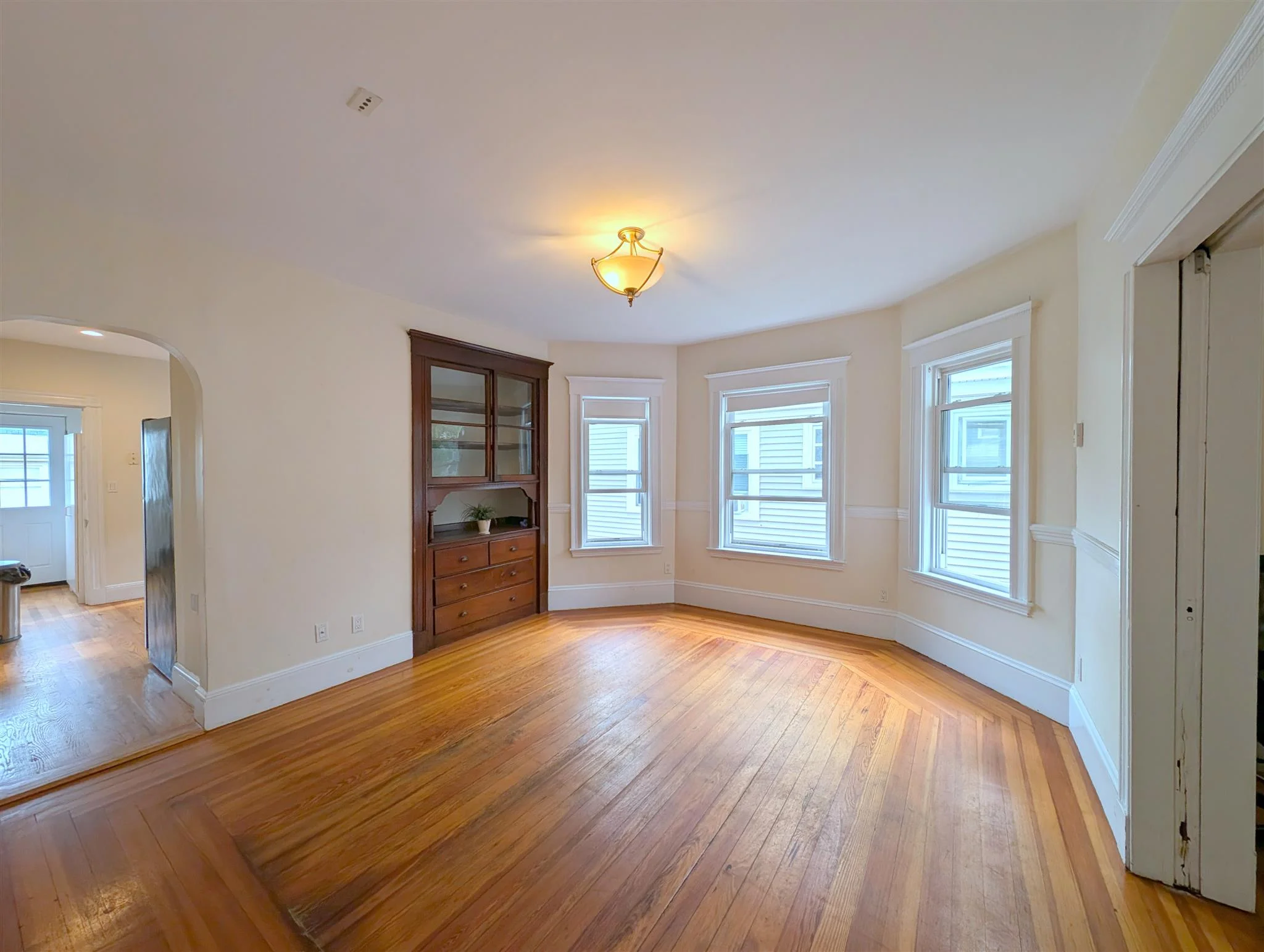 41 Ossipee Rd, Davis Square