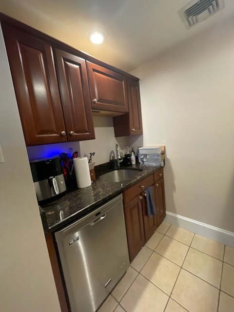 779 E 5th St, South Boston