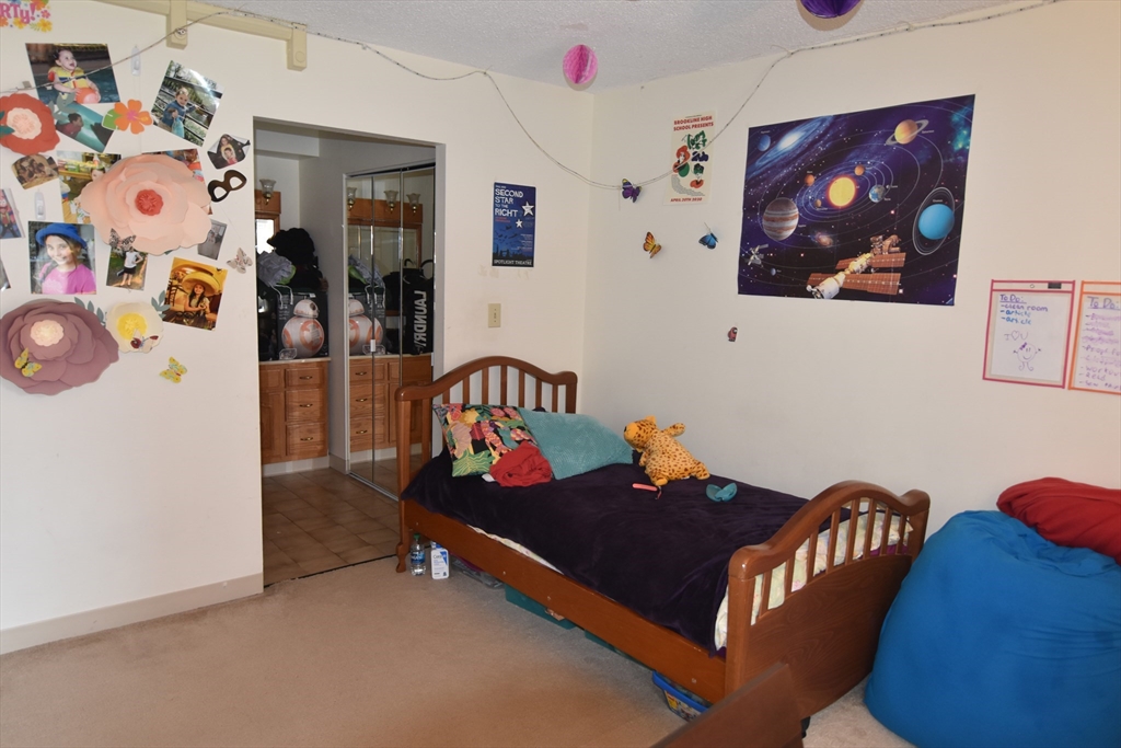 49 Marion St, Coolidge Corner