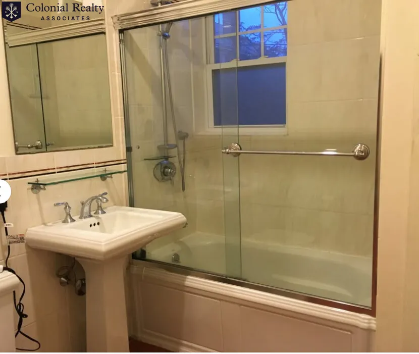 208 Fuller St, North Brookline