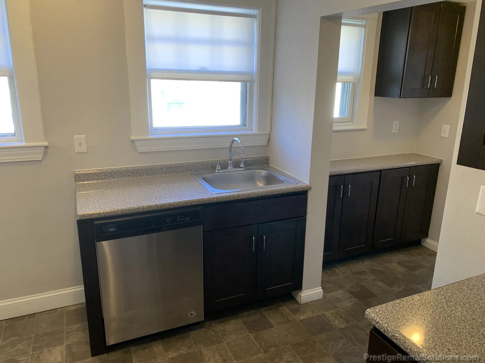 136 Arlington St, Oak Square