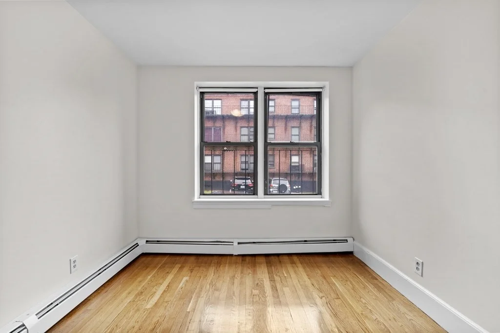 11 Victory Rd, Dorchester