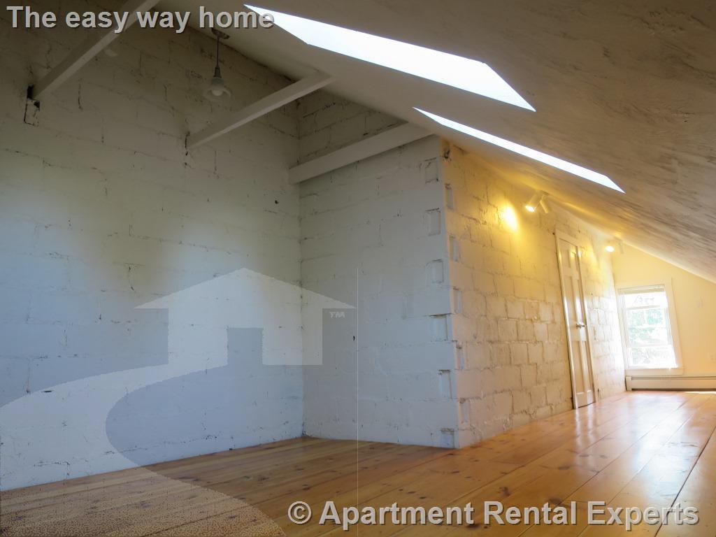 23 Lowell St, Porter Square