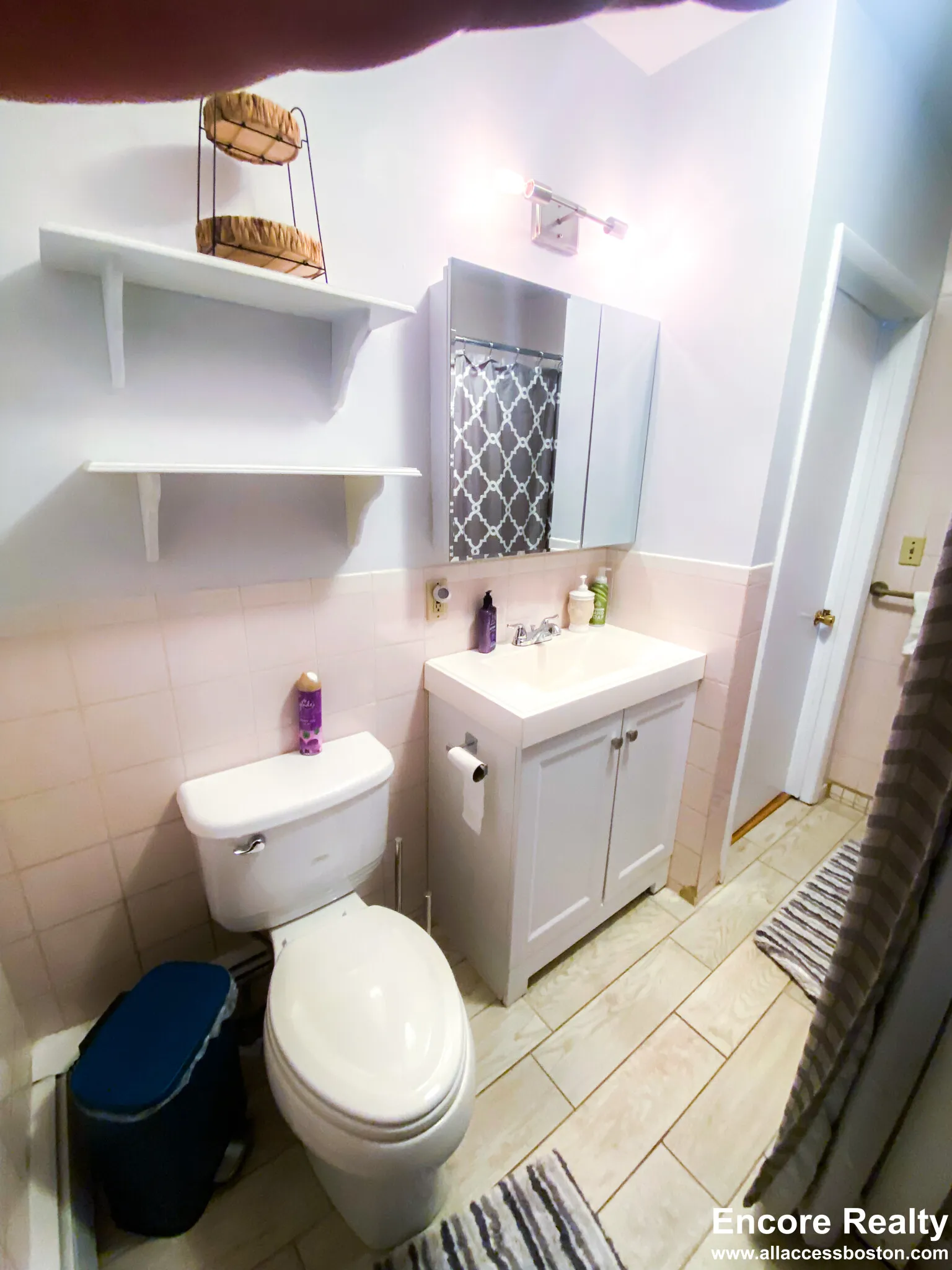 1004 Tremont St, Roxbury