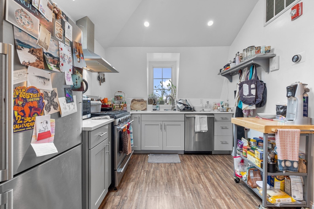 105 Broadway, Chelsea