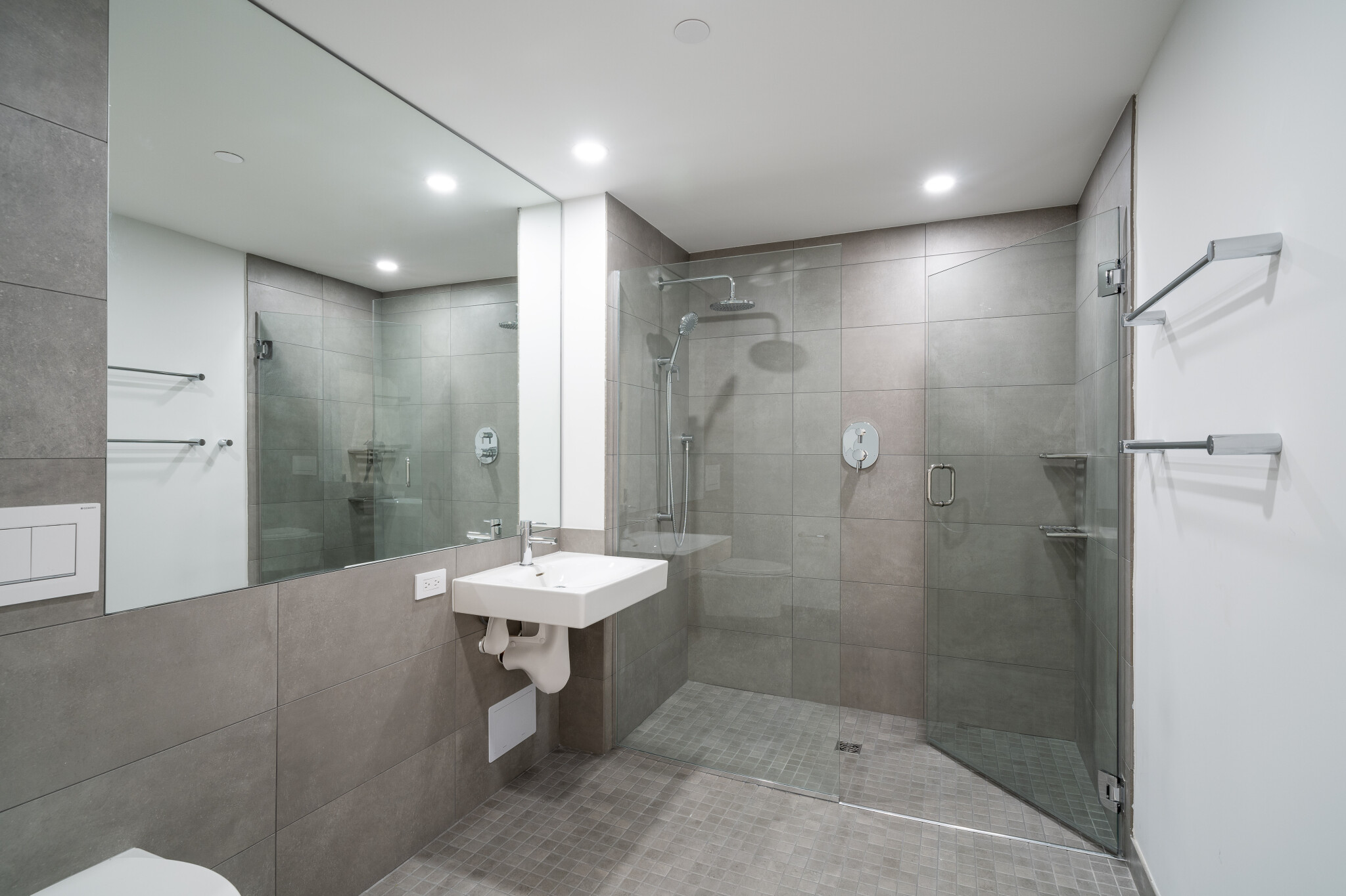 1410 Columbia Rd, South Boston