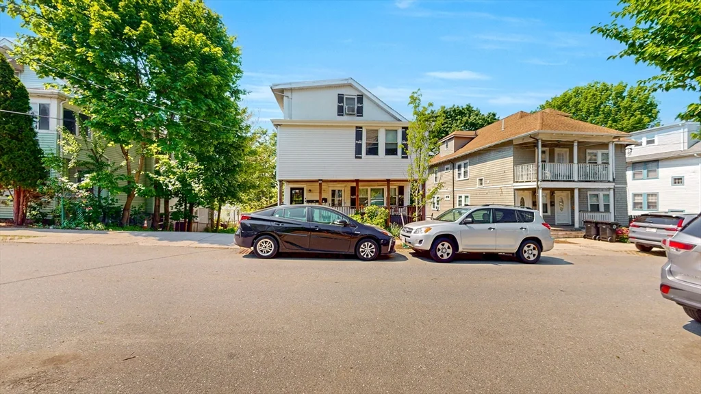 29 Fifield St, Watertown