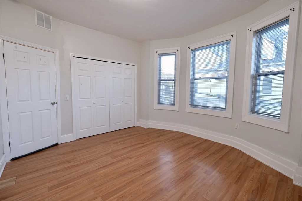 333 Centre, Jamaica Plain