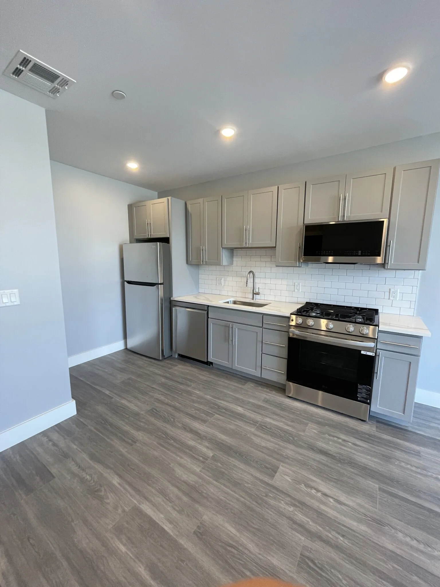 365 Western Ave, Brighton