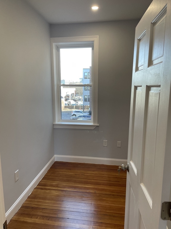 3 Alton Pl, Coolidge Corner